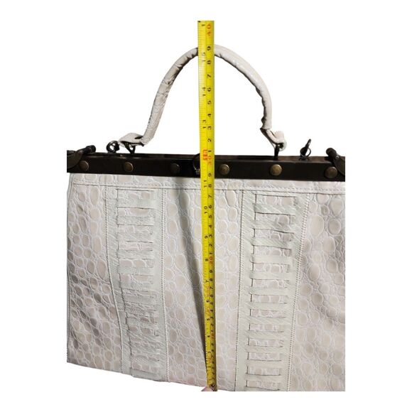 VINTAGE Croc Embossed Doctor Bag Satchel - Cream Beige Frame Handbag - Crossbody - Picture 3 of 14